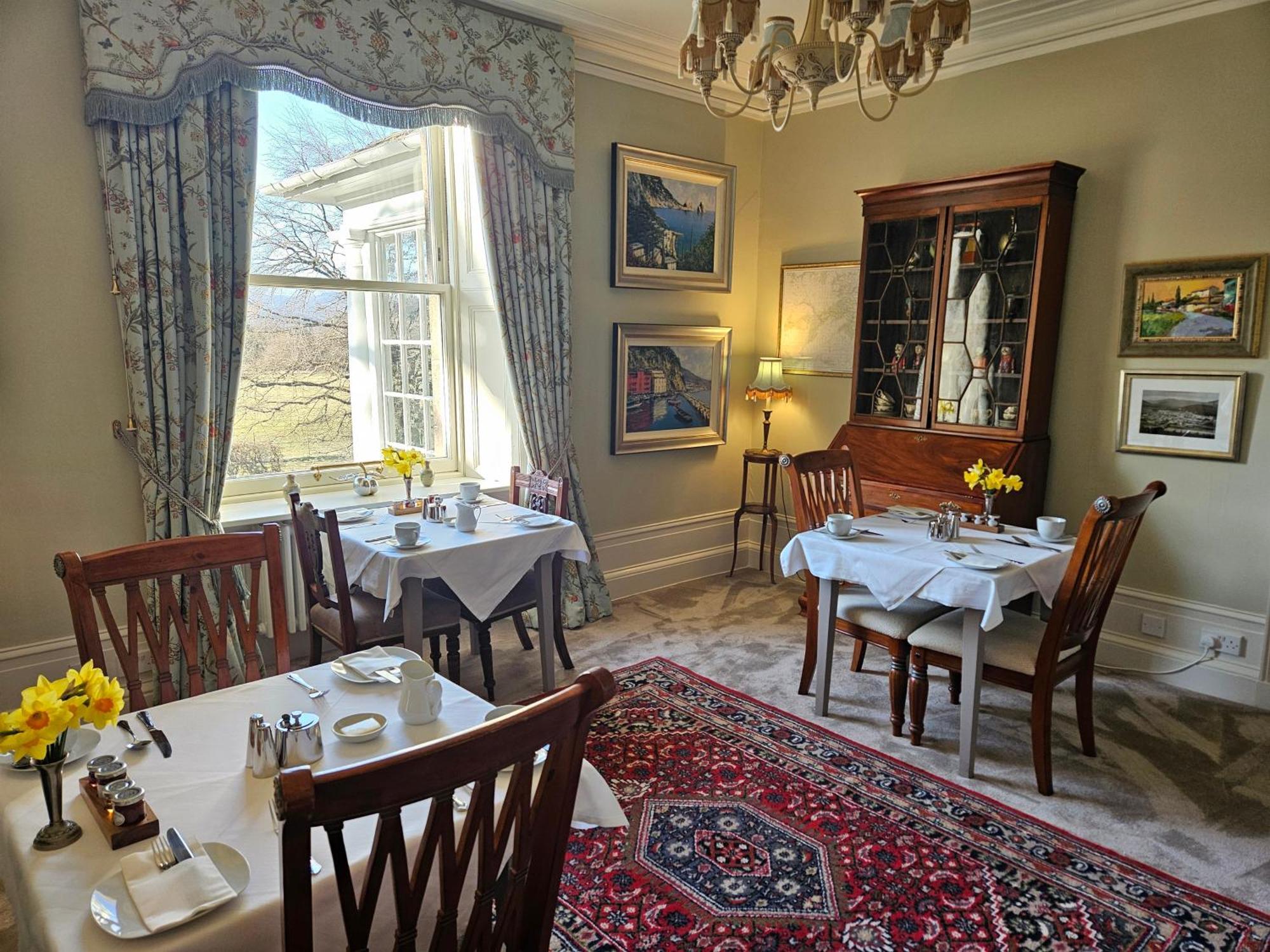 Craggan Bed & Breakfast Балатър Екстериор снимка